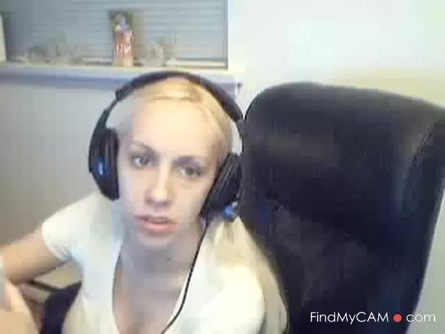Sislovesme Apregnant with big boobs, brown areolas at webcam (MrNo) Calcinha