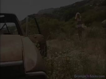 Free Fuck Clips Blonde Girl gets horny and fucked hard by Old Guy Francais