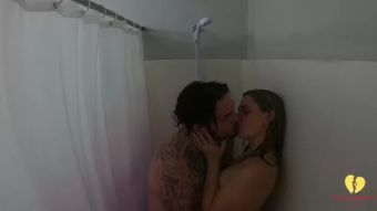 X SLOPPY MAKEOUT & FINGERING IN SHOWER WITH HOT BLONDE! Anal Porn