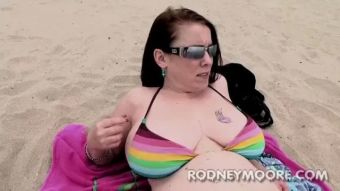 Black Woman Desire Deluca BBW Bikini at the Beach Sucking and Fucking Thief