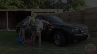 Puba Texas Twins had Carwash and Gets wet and Naked Kathia Nobili