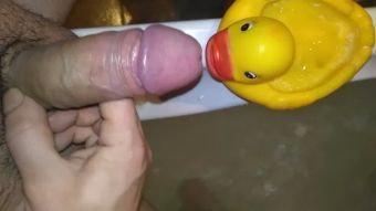 Gay Brownhair I fed sperm to a rubber toy Fuck Com