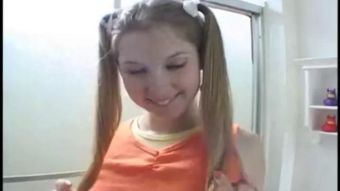 Sextoy PIGTAILS SUNNY LANE FireCams