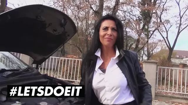 Sucking BUMSBUS - Busty MILF Lady Paris Is Excited For A Great Outdoor Cock Riding Session - LETSDOEIT Star