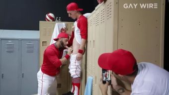 Liveshow GAYWIRE - Tristan Hunter Gets Fucked In Locker Room By Coach Eddy Ceetee Gay Facial