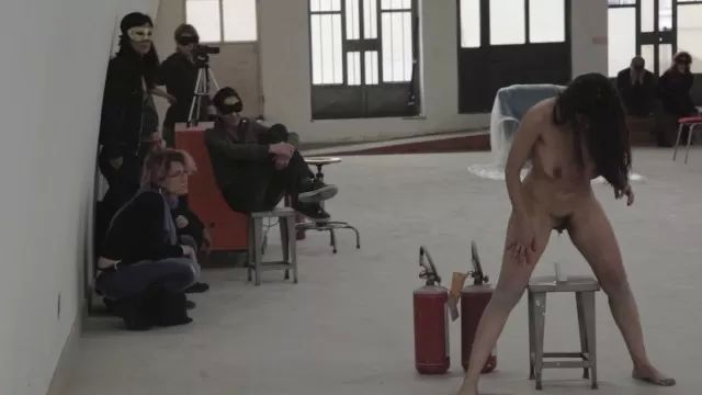 Plump The Perfect Human - performance art by Rosario Gallardo naked in public Domina