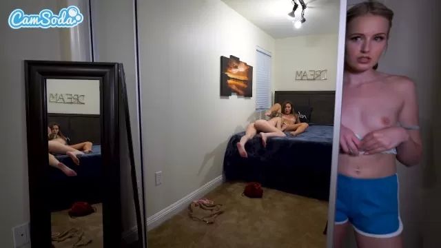 Big I Masturbate To My Lesbian Sister And Her Girlfriend, Is That Bad? Cam Girl