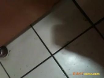 Chilena Korean girl sucks cock in a bathroom gloryhole and gets cum Hot Girl Pussy