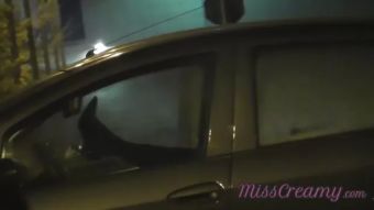 Bareback Sharing my slut wife with a stranger in car in front of voyeurs in a public parking lot - MissCreamy American