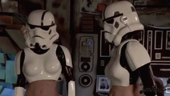 Trannies Vivid Parody - 2 Storm Troopers enjoy some Wookie dick Periscope