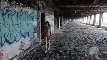 Lez Hardcore Naked in Detroit Shemale Sex