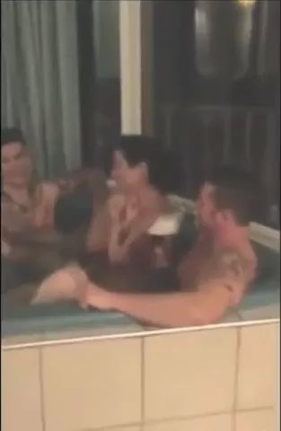 VLC Media Player Group of Friends Fucking at Hotel Sex Tape