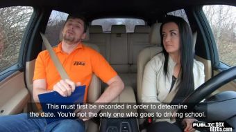 Cum Shot Public car babe dick riding during erotic driving lesson Real Sex