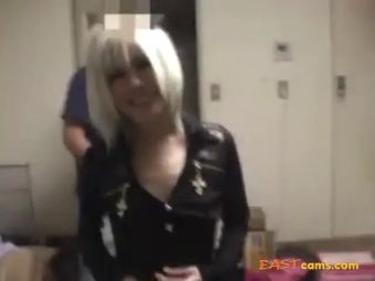 Blonde Nami wrecked at the club that has completely Anal part 1 Rubia