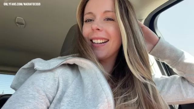 Tgirls Day in the life of a Camgirl! Testing new toys in the DRIVE THRU + MALL! So Many Orgasms!! TXXX