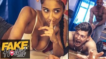 Big Dildo Fake Hostel - Cheating girlfriend with hot natural body fucks a big cock before it all kicks off Titty Fuck