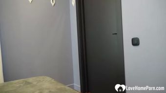 Hardfuck Babe next door comes for a quick suck Gayfuck