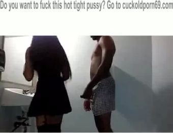 Girl Girl Cuckold Squirting Wives Fuck Bulls BAREBACK Toilet