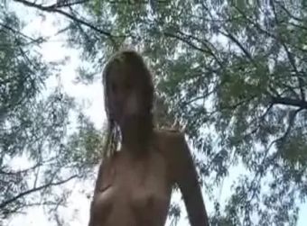 Aussie Young Teens Make Memorable Vacation Sex Tape Pain