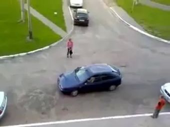 Work Behold: The Queen of Failed Female Parking Videos Amadores