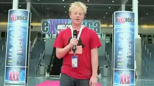 Novinho How To Troll Pornstars at Their Own Conventions French