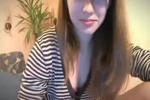 Licking Curious Teen's First Time Fapping on Cam Love Making