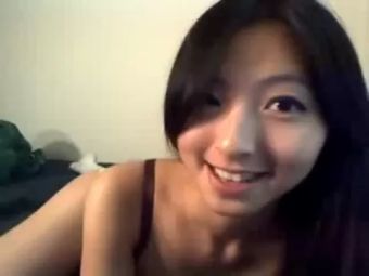 Amateur Porn Free The Cutest Korean Girl Jills off on Webcam White