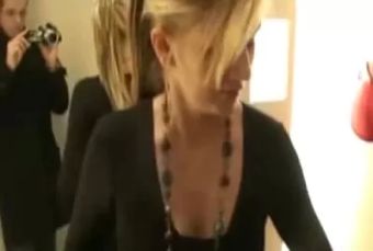 4porn Quick Facial in Macy's Dressing Room Time