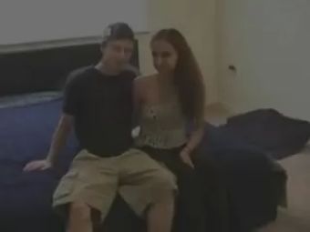 Huge Cock Teenage Couple Paid to Fuck on Cam Vergon
